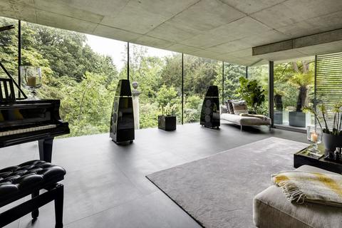 4 bedroom detached house for sale, Swains Lane, London, N6