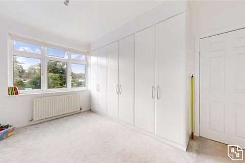 19 Boleyn Gardens, West Wickham, BR4 9NG