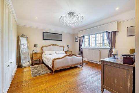 4 Pondfield Road, Bromley, BR2 7HS