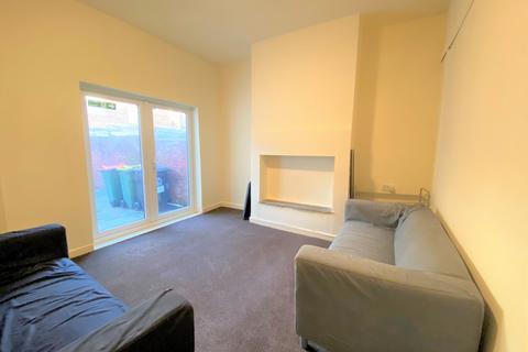 4 bedroom terraced house to rent - Pedder Street, Preston PR2