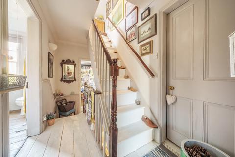 12 Albion Place, Grantham, NG31 8BQ
