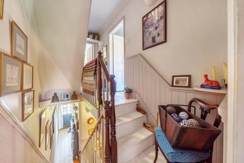12 Albion Place, Grantham, NG31 8BQ
