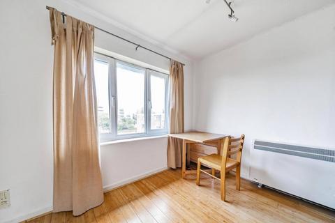 21 Wicket Road, Perivale, Greenford, UB6 8YH