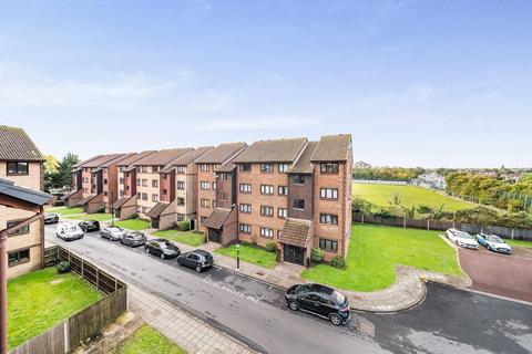 21 Wicket Road, Perivale, Greenford, UB6 8YH