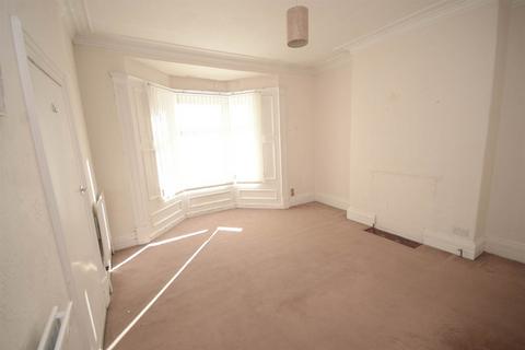 2 bedroom flat for sale, Birchington Avenue, South Shields
