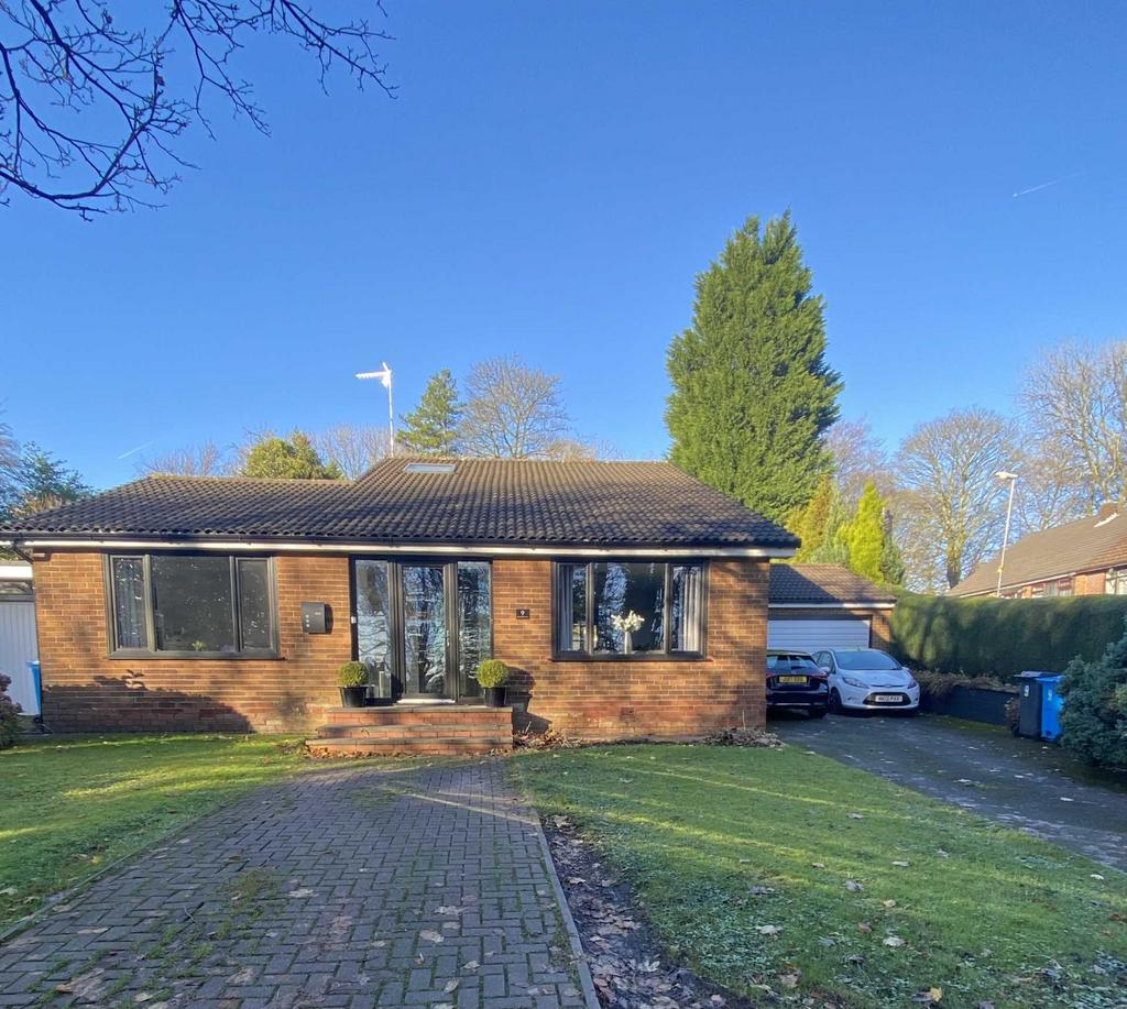 Thorncliffe Park, Royton 4 bed detached house for sale £499,950