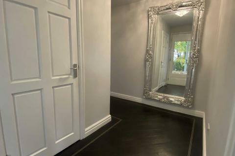 9 Thorncliffe Park, Royton, Oldham, OL2 5RX