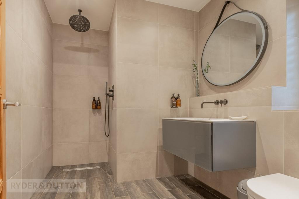 En- Suite Shower