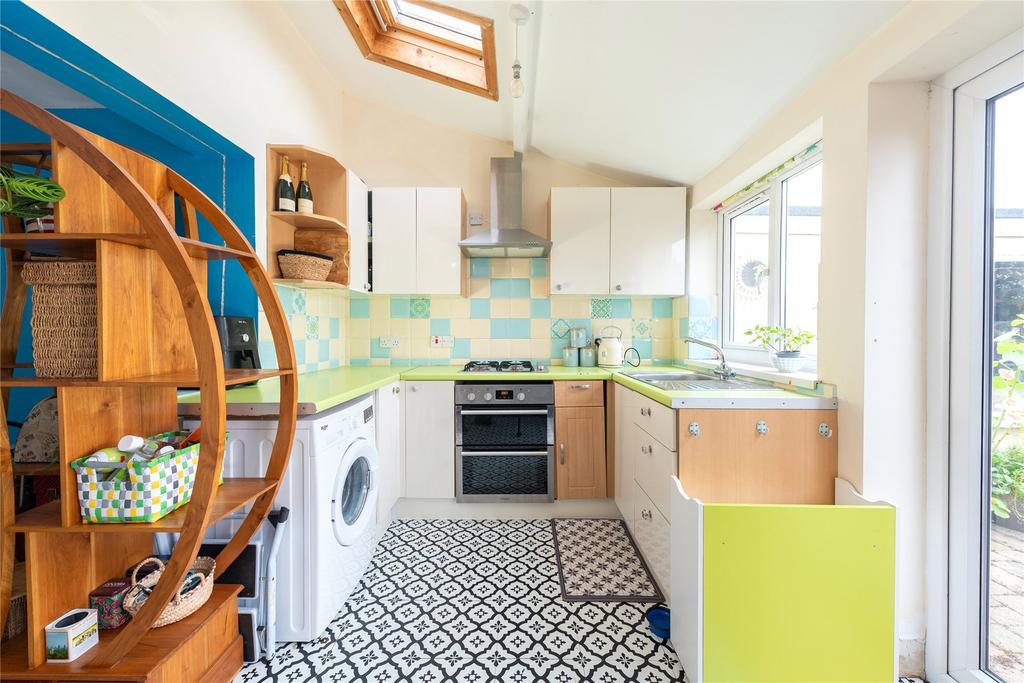Kitchen/Breakfast Rm