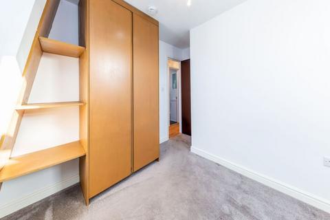 1 bedroom apartment to rent, N16