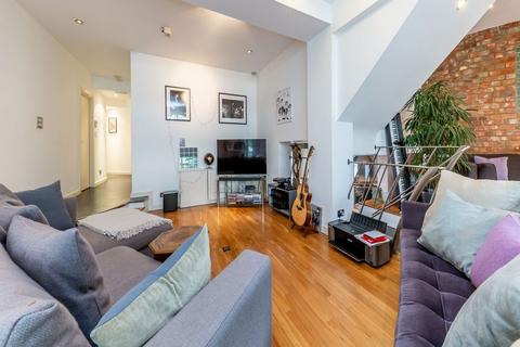 2 bedroom apartment to rent, EC1V