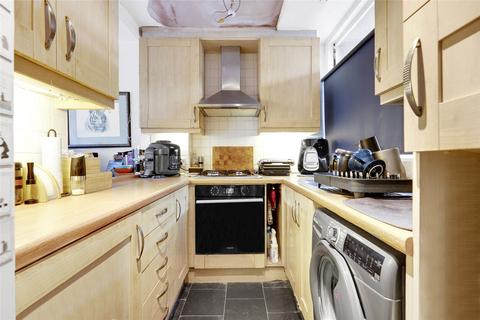 2 bedroom apartment for sale, Golden Lane Estate, EC1Y