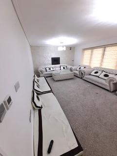 undefined, Fairfield Approach, Staines-upon-Thames, Berkshire, TW19