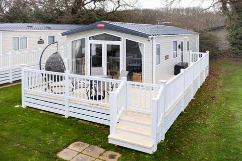 Rowan, Hoburne Bashley Holiday Park, New Milton, Hampshire, BH25