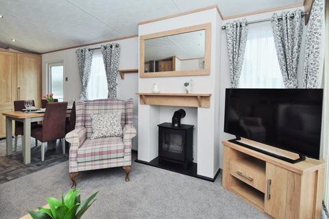 2 bedroom park home for sale, Rowan, Hoburne Bashley Holiday Park, New Milton, Hampshire, BH25