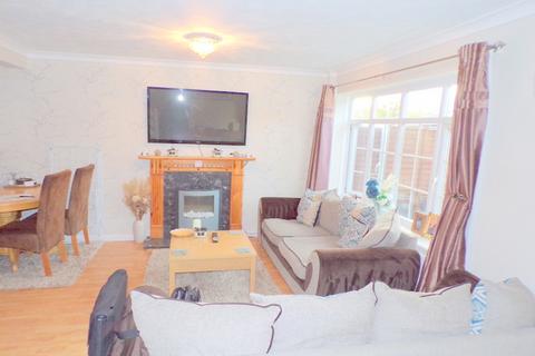 22 Ampfield Road, Bournemouth, BH8 0ET