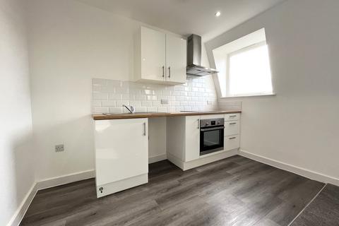 1 bedroom apartment to rent, Thornhill House, Wakefield