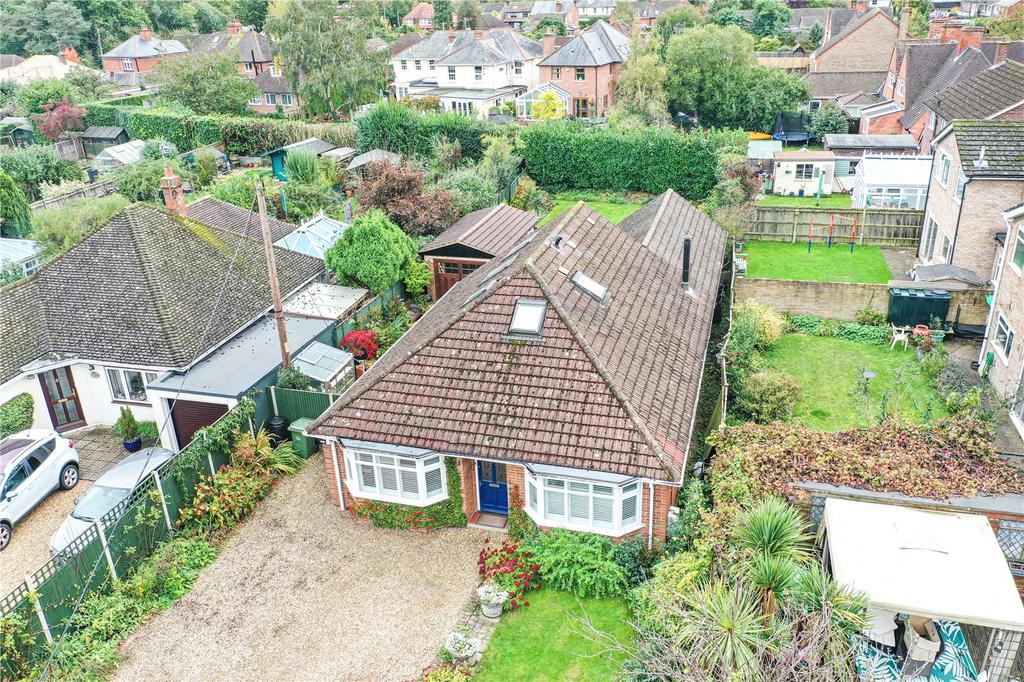 School Lane, Burghfield Common, Reading, Berkshire, RG7 4 bed detached
