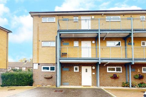 Flat 3, Wootten House Cherrydown West, Basildon, SS16 5GB