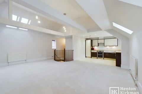 Billericay - 2 bedroom duplex for sale