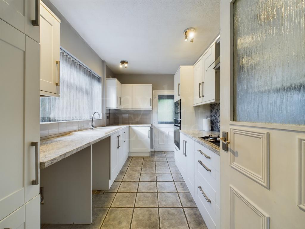 Cleobury Road, Bewdley, DY12 2QE 2 bed semidetached house for sale £