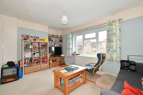 2 bedroom maisonette for sale, Glebe Road, Cranleigh, Surrey