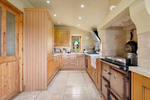 Mill Farm Cottage Barnwell Road, Oundle, Peterborough, PE8 5PB