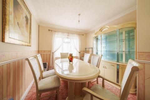 10 Botley Road, Southampton, SO19 0NS