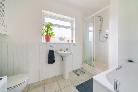 10 Botley Road, Southampton, SO19 0NS