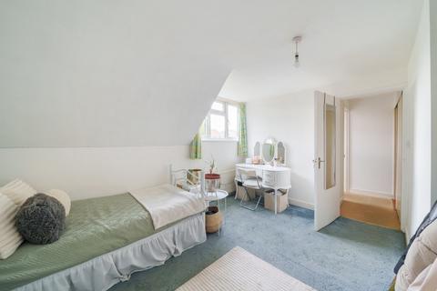 10 Botley Road, Southampton, SO19 0NS