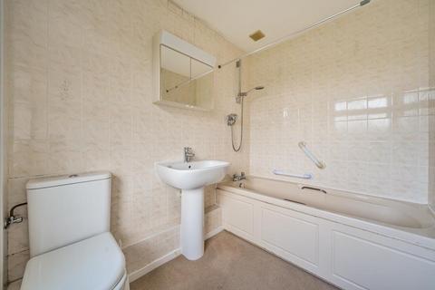 200 Botley Road, Chesham, HP5 1XT