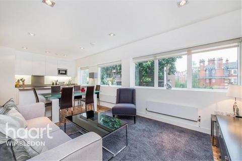 2 bedroom flat to rent, Fulham Road, SW3