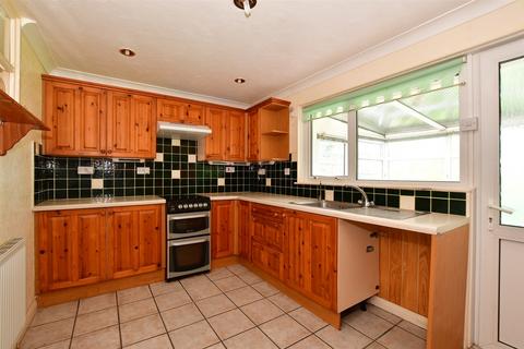 2 bedroom detached bungalow for sale, Westhill Drive, Shanklin, Isle of Wight