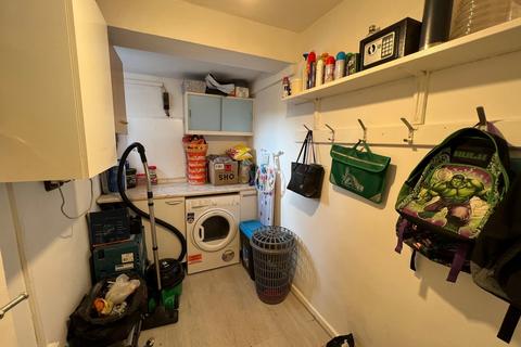 84 Buckley Road, Tonypandy, CF40 2LP