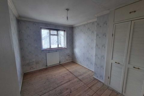 58 Hatfield Road, Potters Bar, EN6 1HT