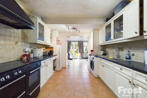 249 Woodthorpe Road, Ashford, TW15 3NJ