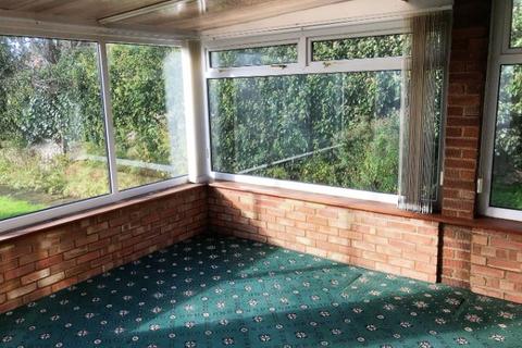 3 bedroom detached bungalow for sale - Wells Road, Fakenham NR21