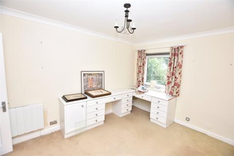 3 bedroom apartment for sale, St. Mary's Walk, Harrogate, HG2