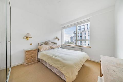 1 bedroom flat for sale, Millbank Court, Pimlico, London, SW1P