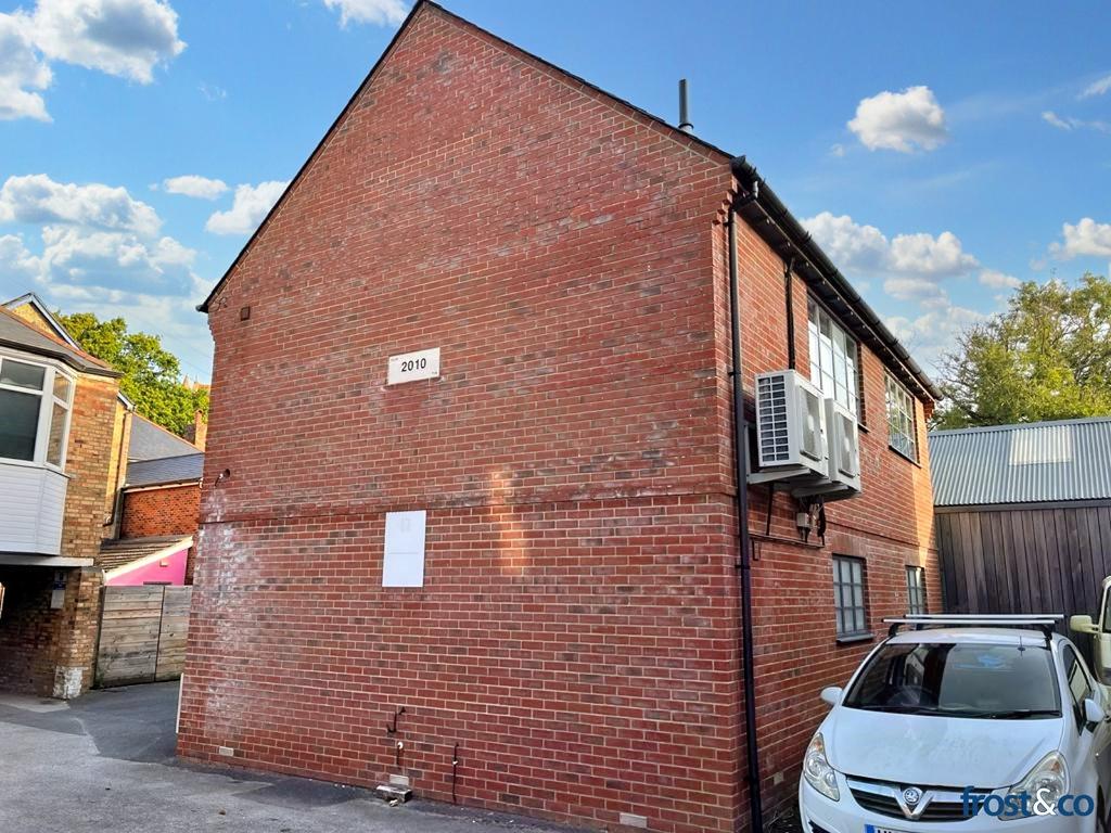 33 Parr Street