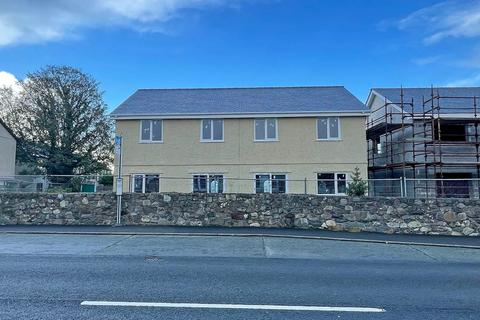 3 bedroom semi-detached house for sale, Cae'r Eglwys, Llanrug, Caernarfon, Gwynedd, LL55