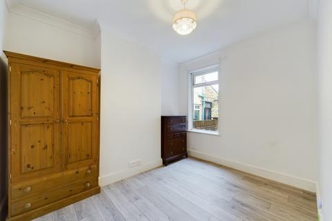 1 bedroom ground floor flat for sale, Upper Wickham Lane, Welling DA16 3AQ