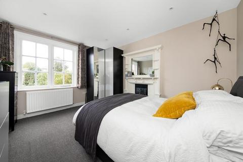 1 bedroom apartment for sale, Gaynesford Road, Forest Hill, London, SE23