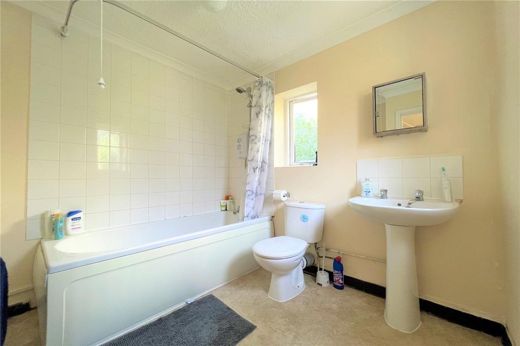 Cowley Road, Oxford, Oxfordshire, OX4 3 bed semidetached house for