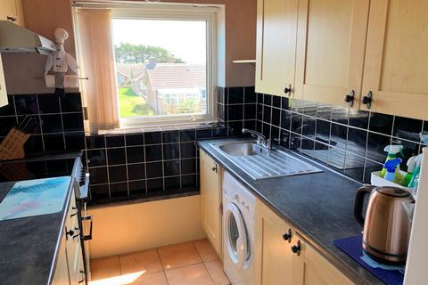 2 Dol Hendre, Tywyn, LL36 0ST