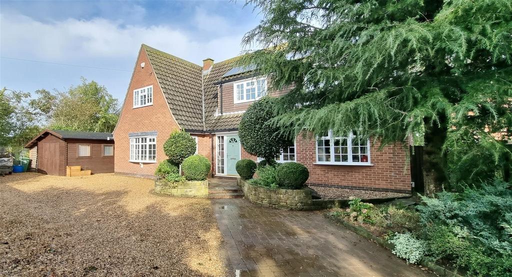 Main Street, Harby 3 bed detached house for sale £475,000