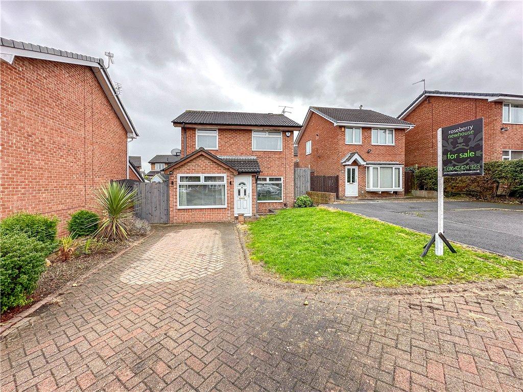 Elm Tree, StocktonOnTees TS19 3 bed detached house for sale £200,000