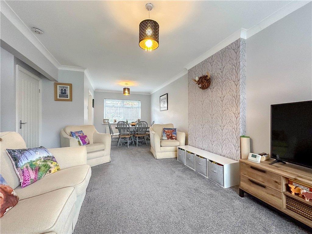 Elm Tree, StocktonOnTees TS19 3 bed detached house for sale £180,000