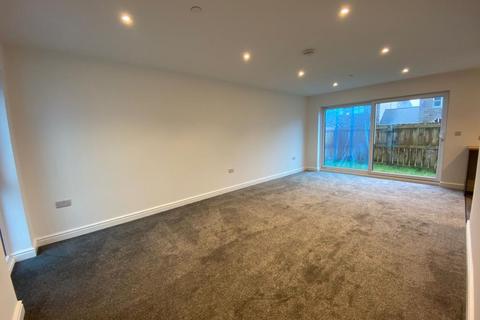2 bedroom flat for sale - 2 Drovers Meadow,  Bronylls,  LD3