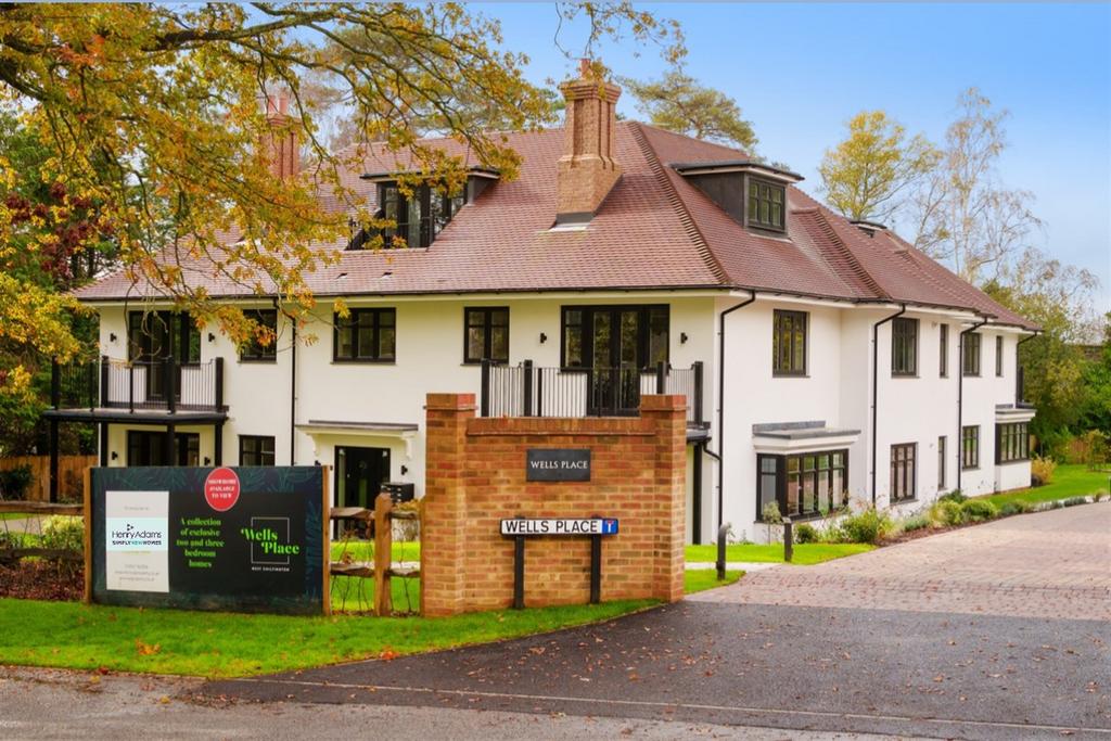 Common Hill, West Chiltington, RH20 2 bed flat £559,950